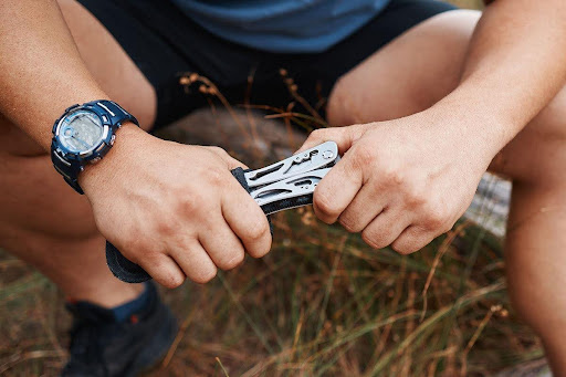 Praktische zakapparaten voor buitenactiviteiten