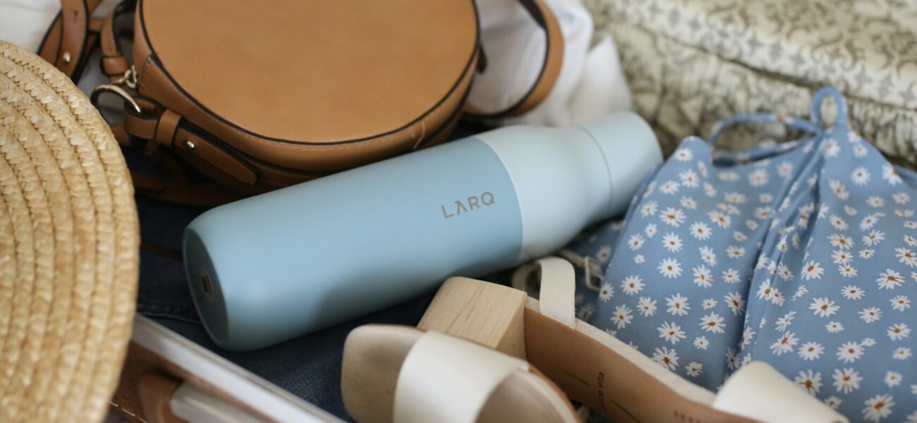 Minder bagage, minder zorgen: De edele kunst van klein inpakken